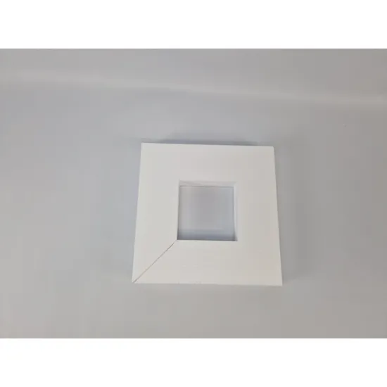 Styropor carre 35x35x5cm avec trou 15x15x5cm