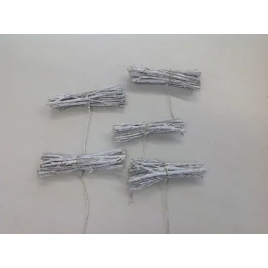 Bundel berkentwijgjes white wash op draad 20st
