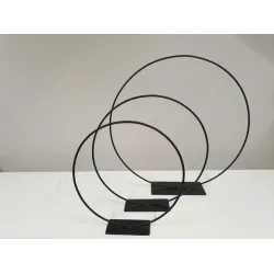 Frame bracelet sur socle 30cm noir